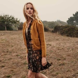 Dôen Risette Cardigan Mustard